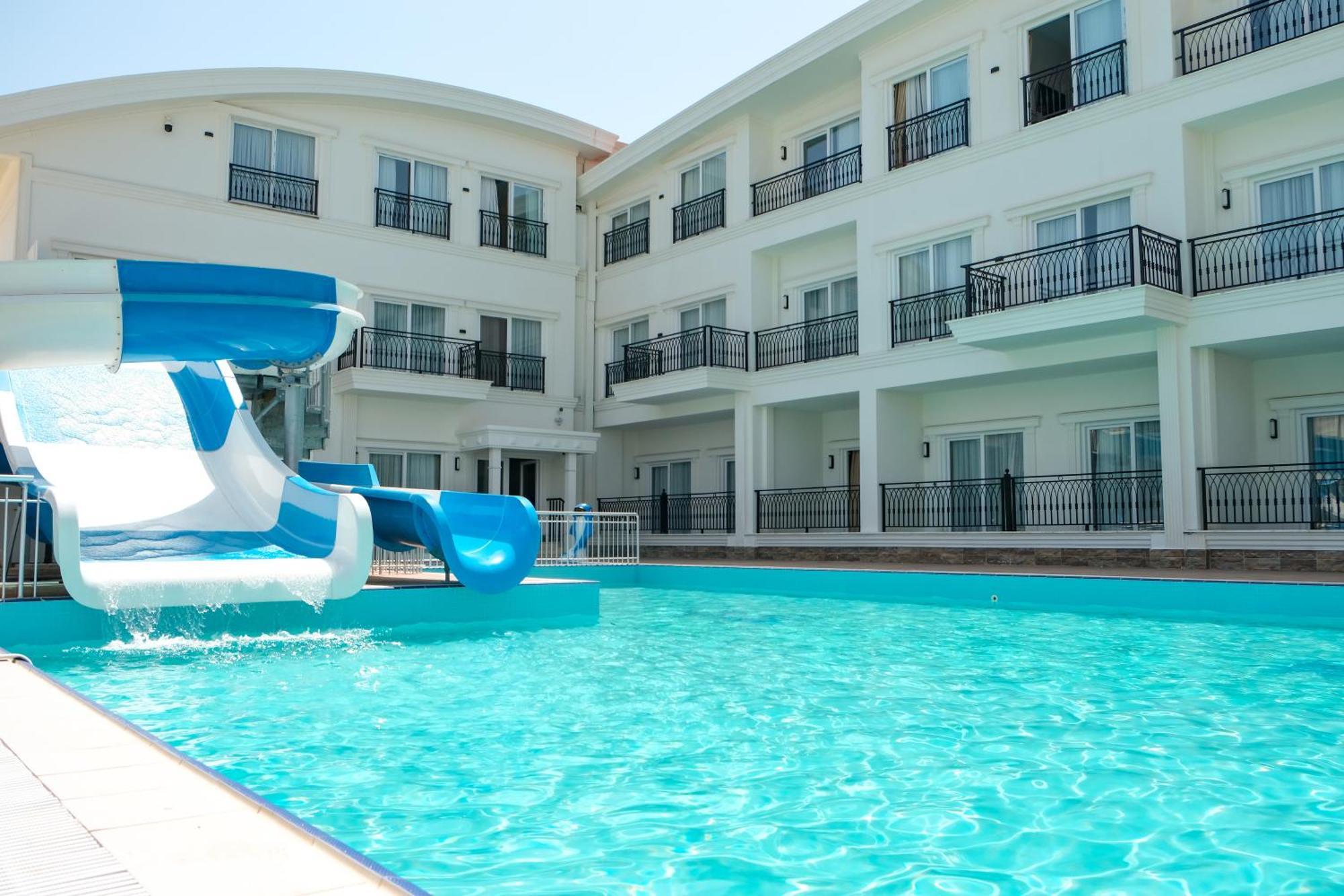 Crown Residence Belek Health & Spa エクステリア 写真